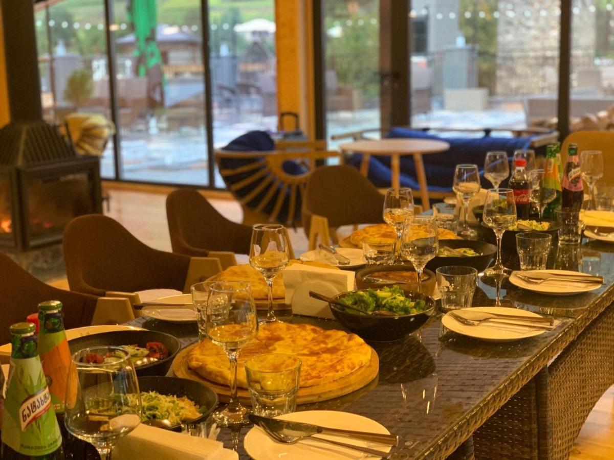 Hotel Mestia Inn Екстер'єр фото